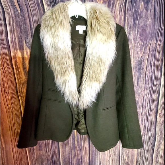 LOFT Jackets & Blazers - 💚 Ann Taylor LOFT Green Wool Jacket Fur Collar
